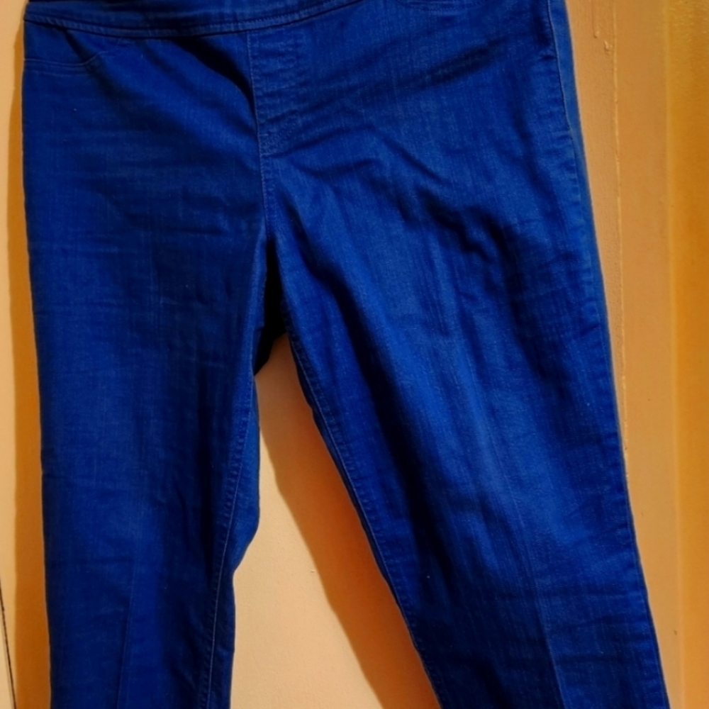 👖 Pant.